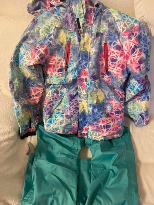 スキー、スノボーレディースウェアセット