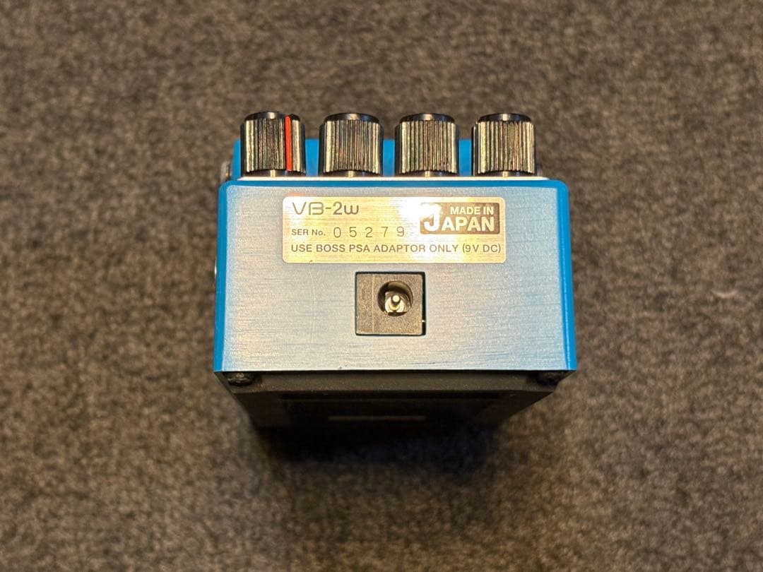 BOSS Vibrato VB-2w Waza Craft 日本製