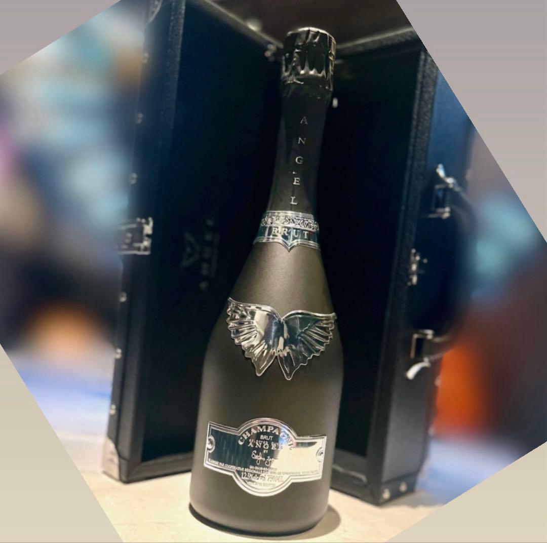 エンジェルシャンパン ブラック