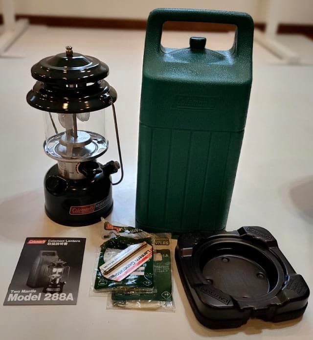Coleman コールマン ツーマントルランタン 288A ケースと交換部品付