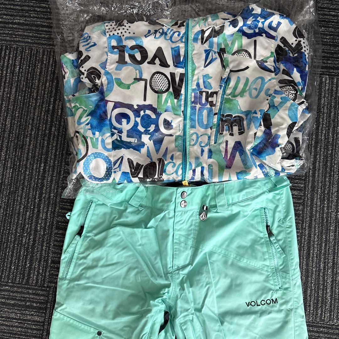 VOLCOM スノーボードウェアセット ミントグリーン