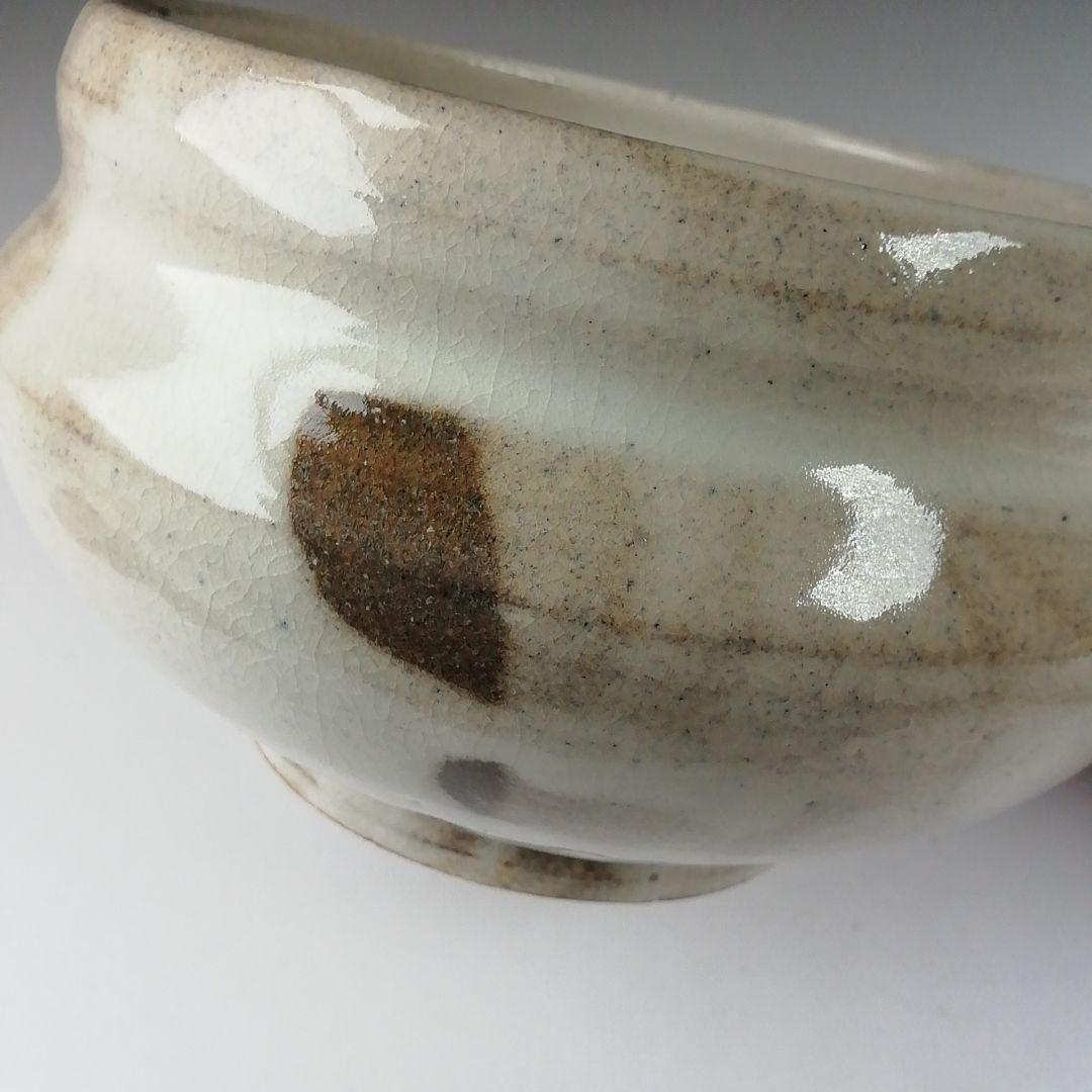 Ｔ６６４　建水　『粉引建水』『墨田窯　金太漢 作』　共箱　茶道具