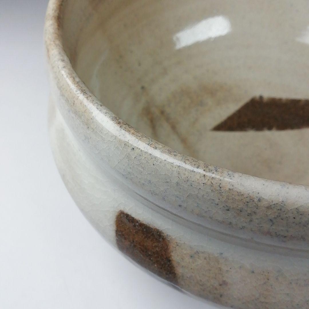 Ｔ６６４　建水　『粉引建水』『墨田窯　金太漢 作』　共箱　茶道具