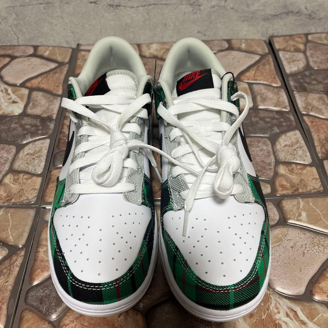 Nike Dunk Low チェック柄スニーカー