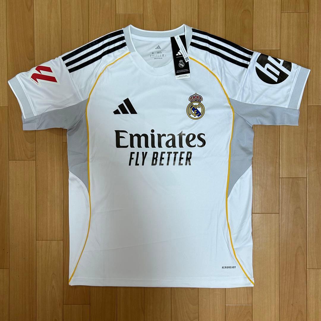 ヴィニシウスジュニオール　レアル・マドリード　ユニフォーム　M 新品未使用