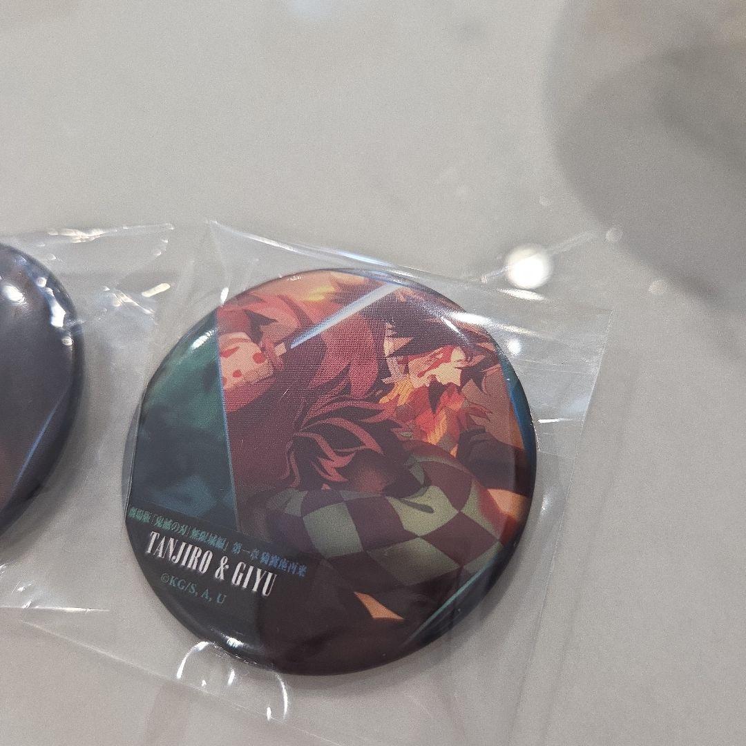 1/22まで★鬼滅の刃★冨岡義勇　ものがたる背中缶バッジ&モクテル&プレート