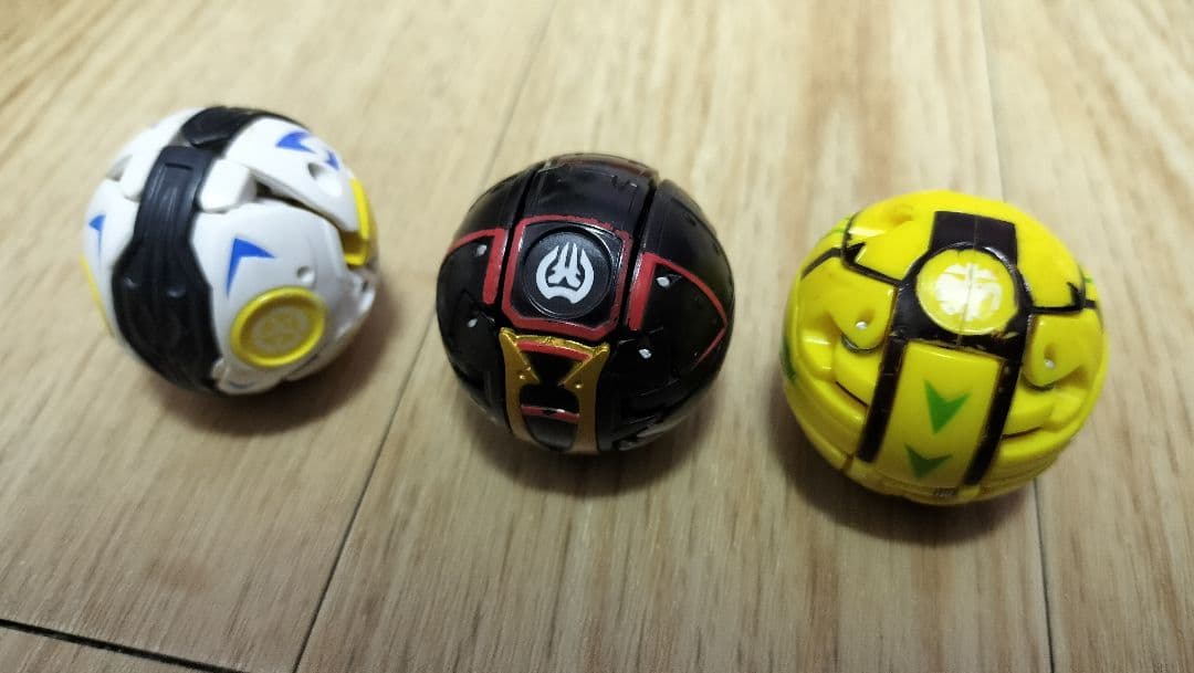 爆丸 シャドウ三銃士 狼ガロウ 兜マヒサス 架ゲザード デッキ