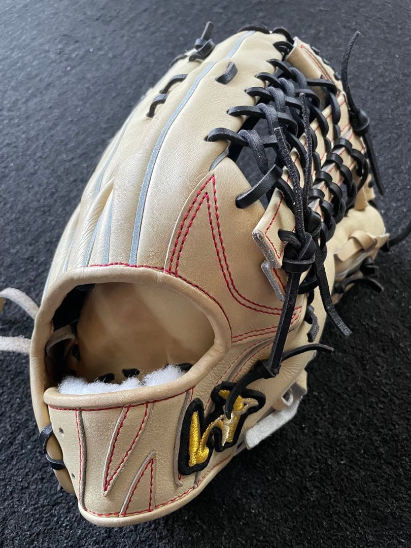 硬式野球グローブ クリーム色 レザー