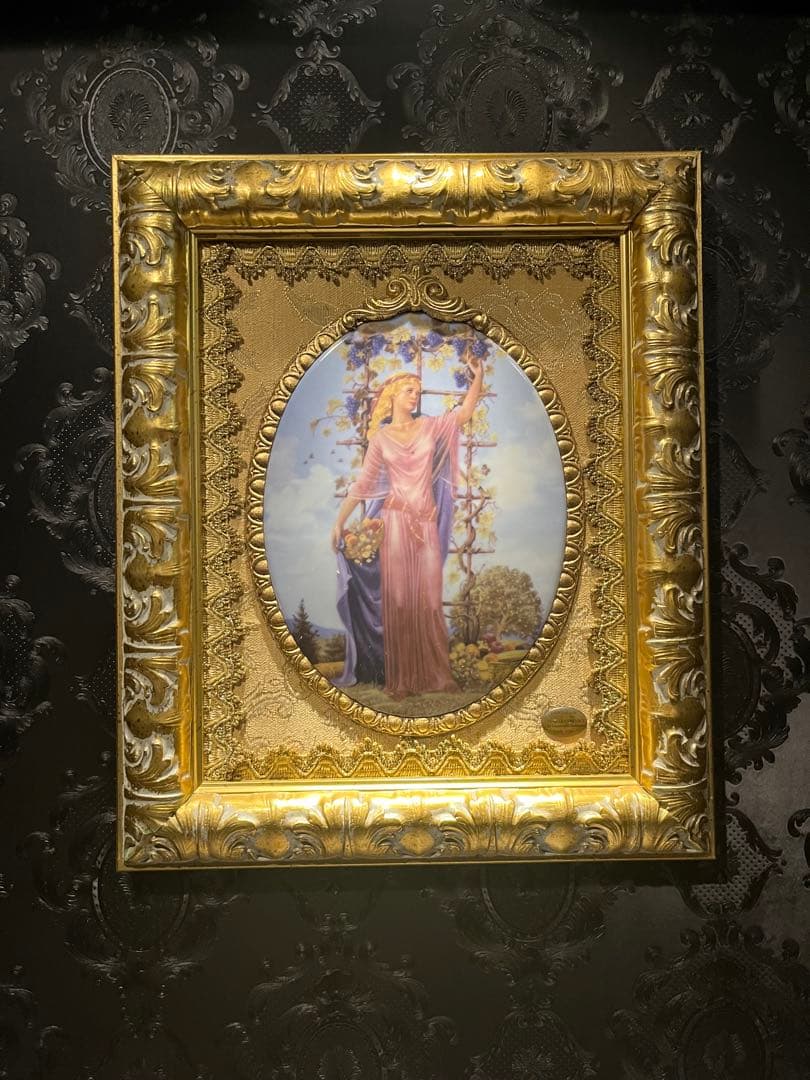 クラシック女性像 絵画 金色フレーム