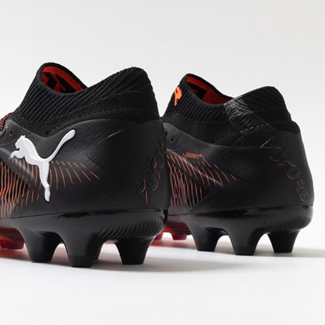プーマ PUMAフューチャー 8 アルティメット HG/AG サッカースパイク