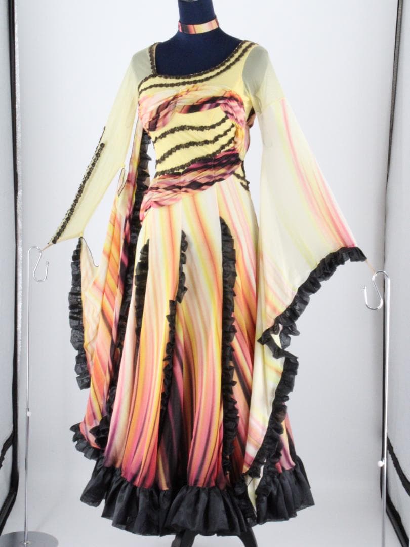 【未使用タグ付き 日本製 社交ダンス衣装】グラデーション サンヨシムラ ドレス