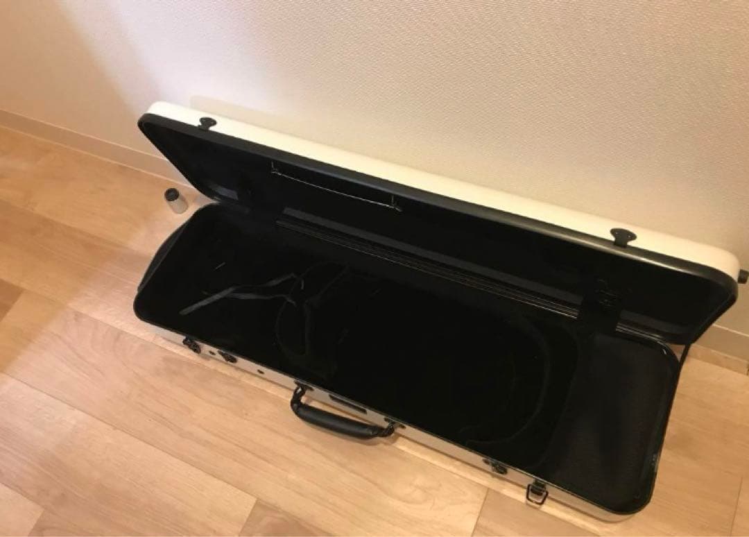 バイオリン ケース　ホワイト系　カーボンマック　白　(ケースのみ)