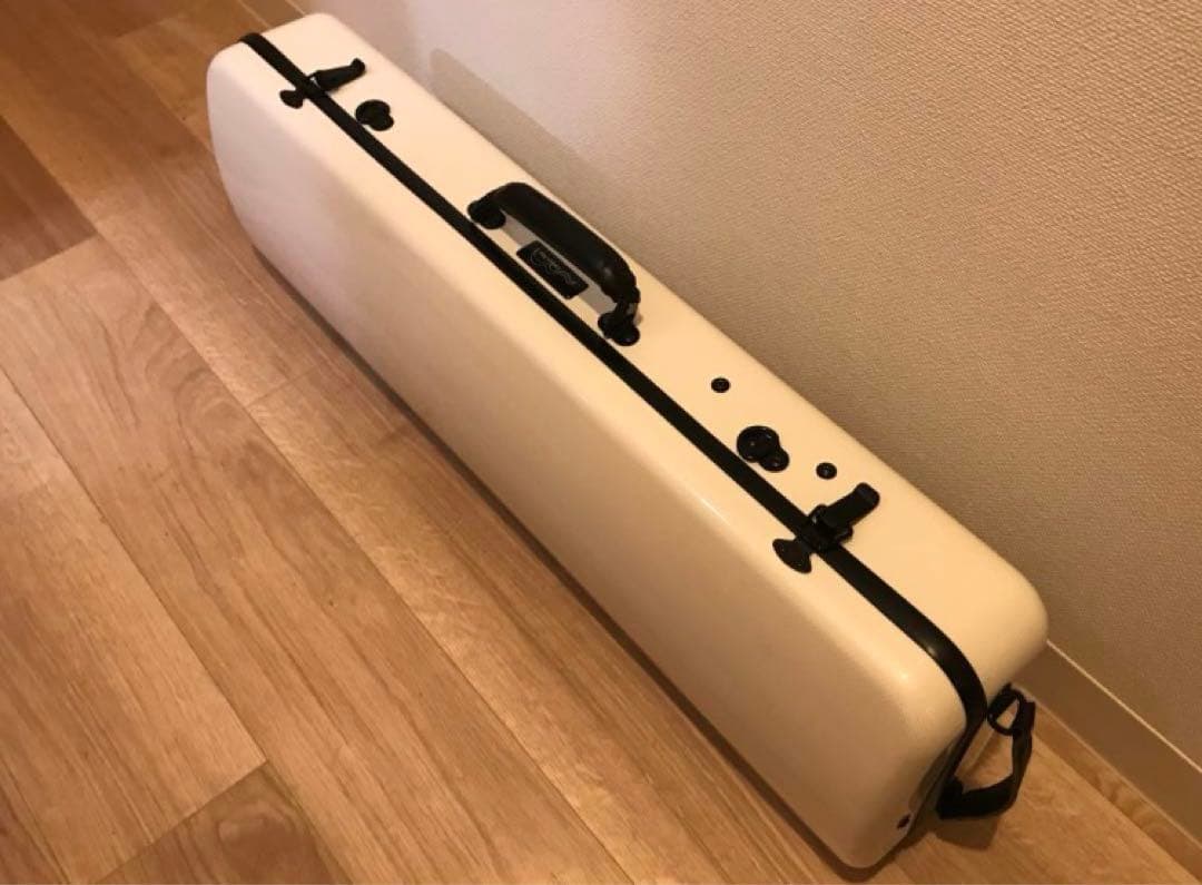 バイオリン ケース　ホワイト系　カーボンマック　白　(ケースのみ)