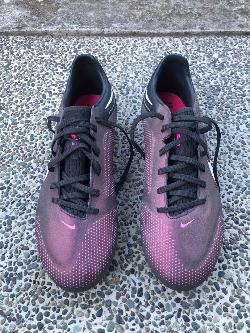 ナイキ ティエンポレジェンド9プロHG サイズ28