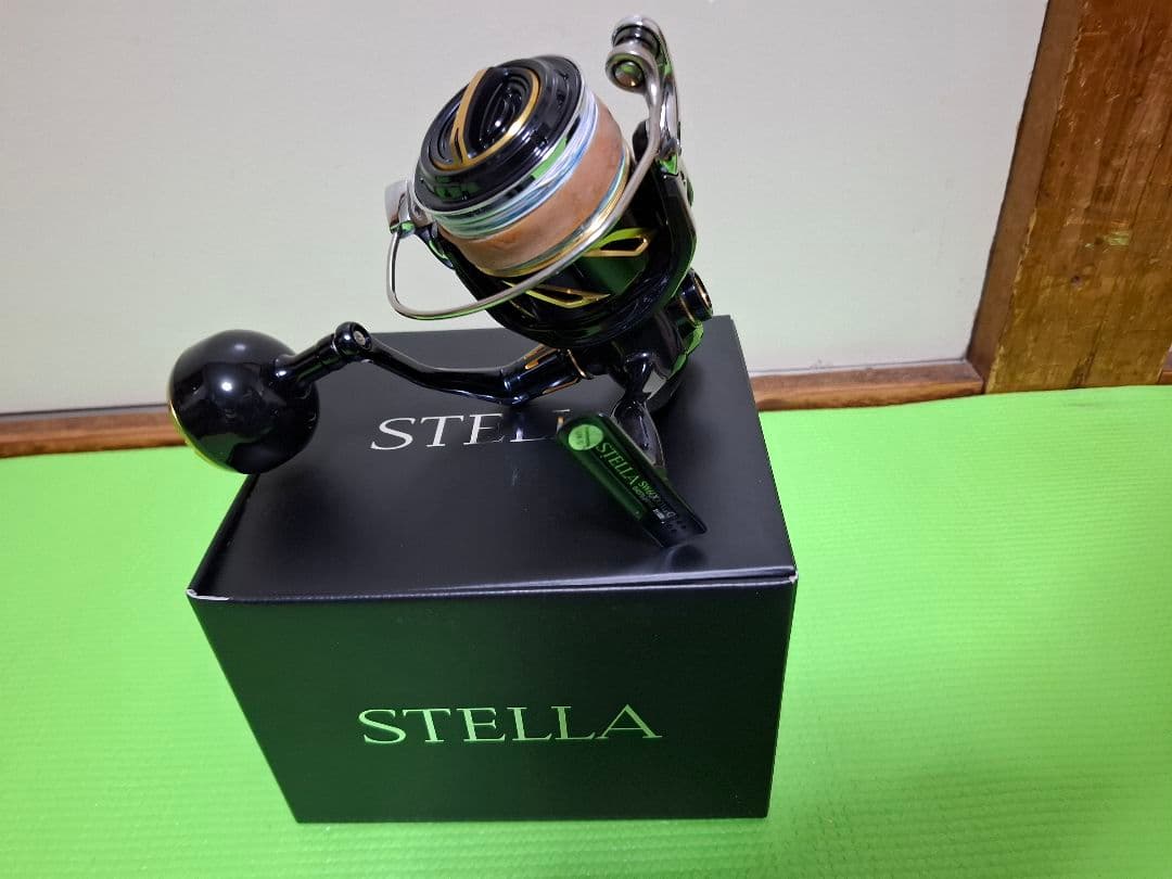 シマノ　20ステラ　SW6000HG スピニングリール