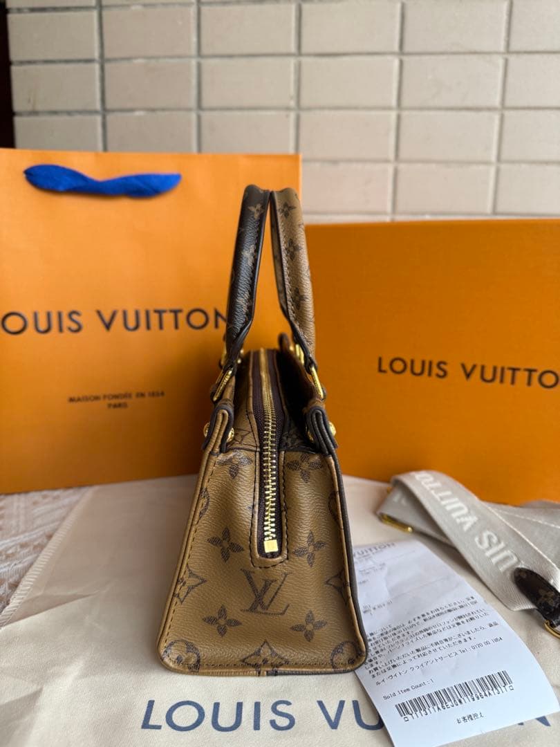 ☆週末限定価格☆ 小型ショルダーバッグ ベージュ