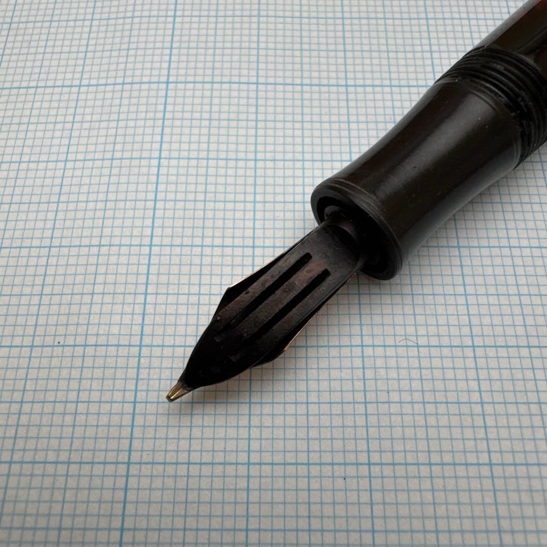 40sヴィンテージ 万年筆 MATADOR EXPRESS 974 14K EF