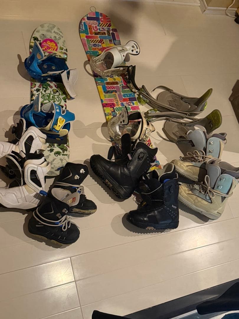 ひ*ろ様 【2月で取下します】子供の成長に各サイズ。ボアブーツ、ビンディング