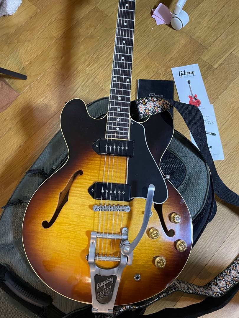 太郎ギブソンGibson Historic ES-330 Figured
