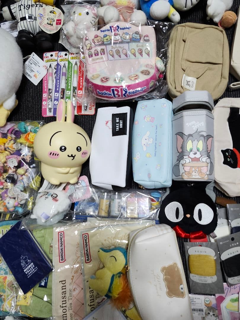 し*ー様 ポケモン　ちいかわ　サンリオ　メモ帳　筆箱　糸　すみっコぐらし　まとめ