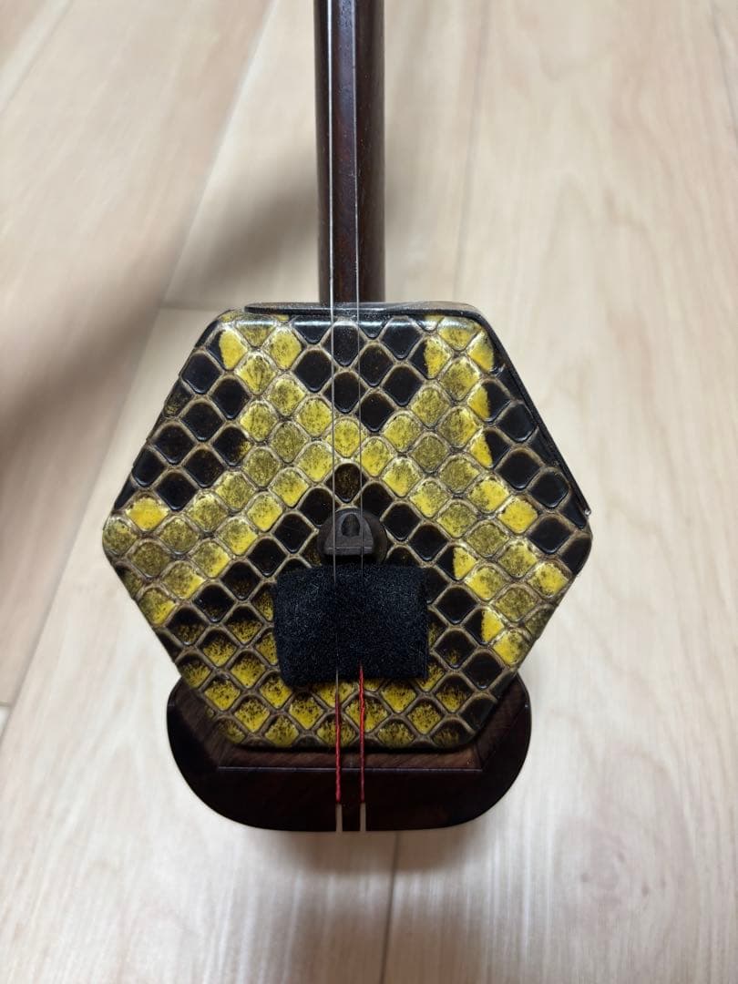 [新品未使用]二胡　明清旧料老紅木　李揚制　★10種類の駒セットをおまけでお付け