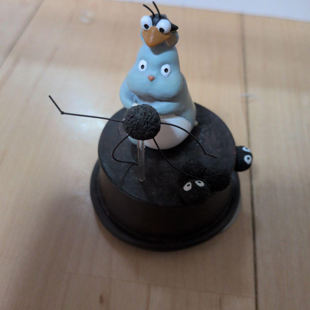 ジブリ作品千と千尋の神隠しオルゴール鳴ります。