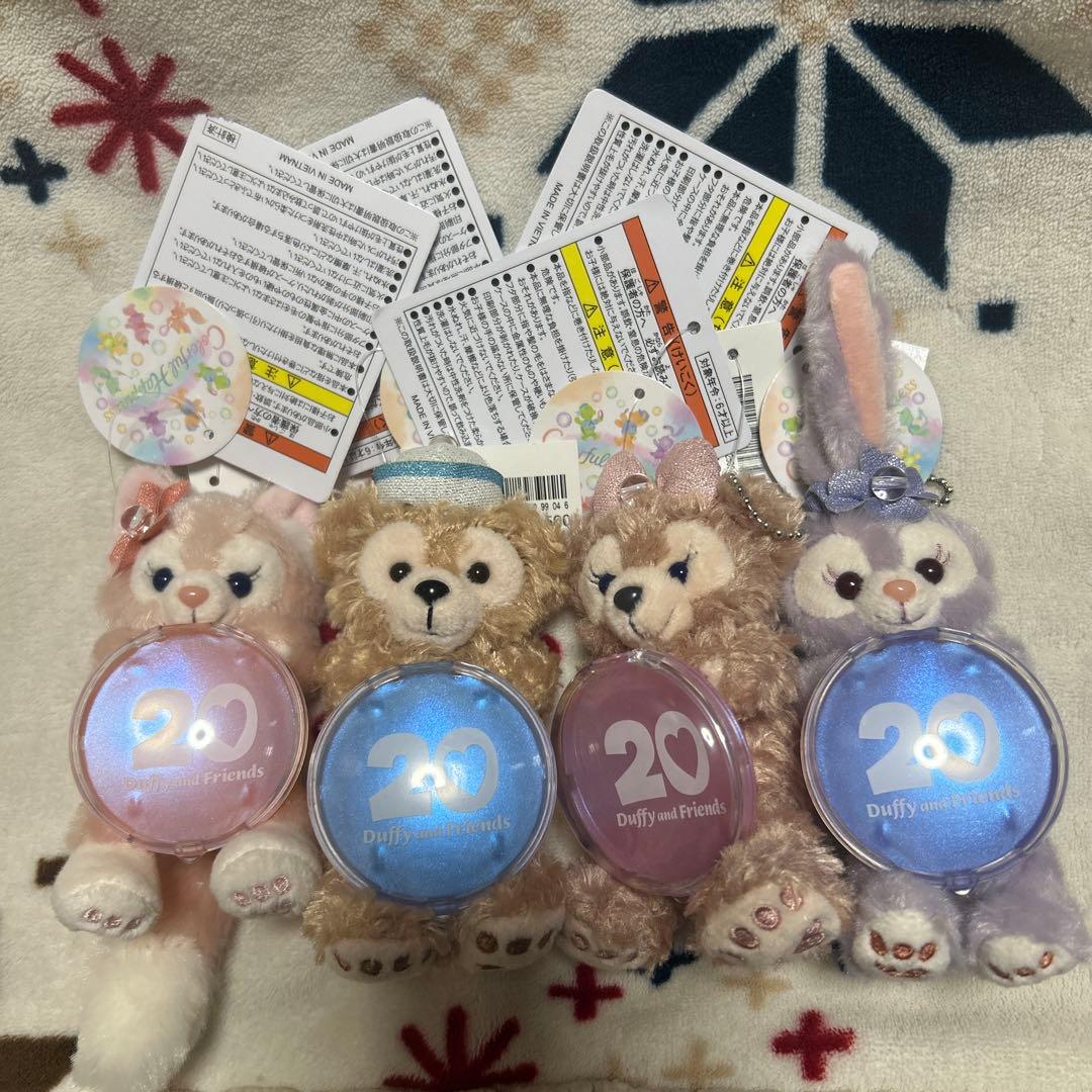 ダッフィーフレンズ カラフルハピネス　ぬいぐるみキーチェーン