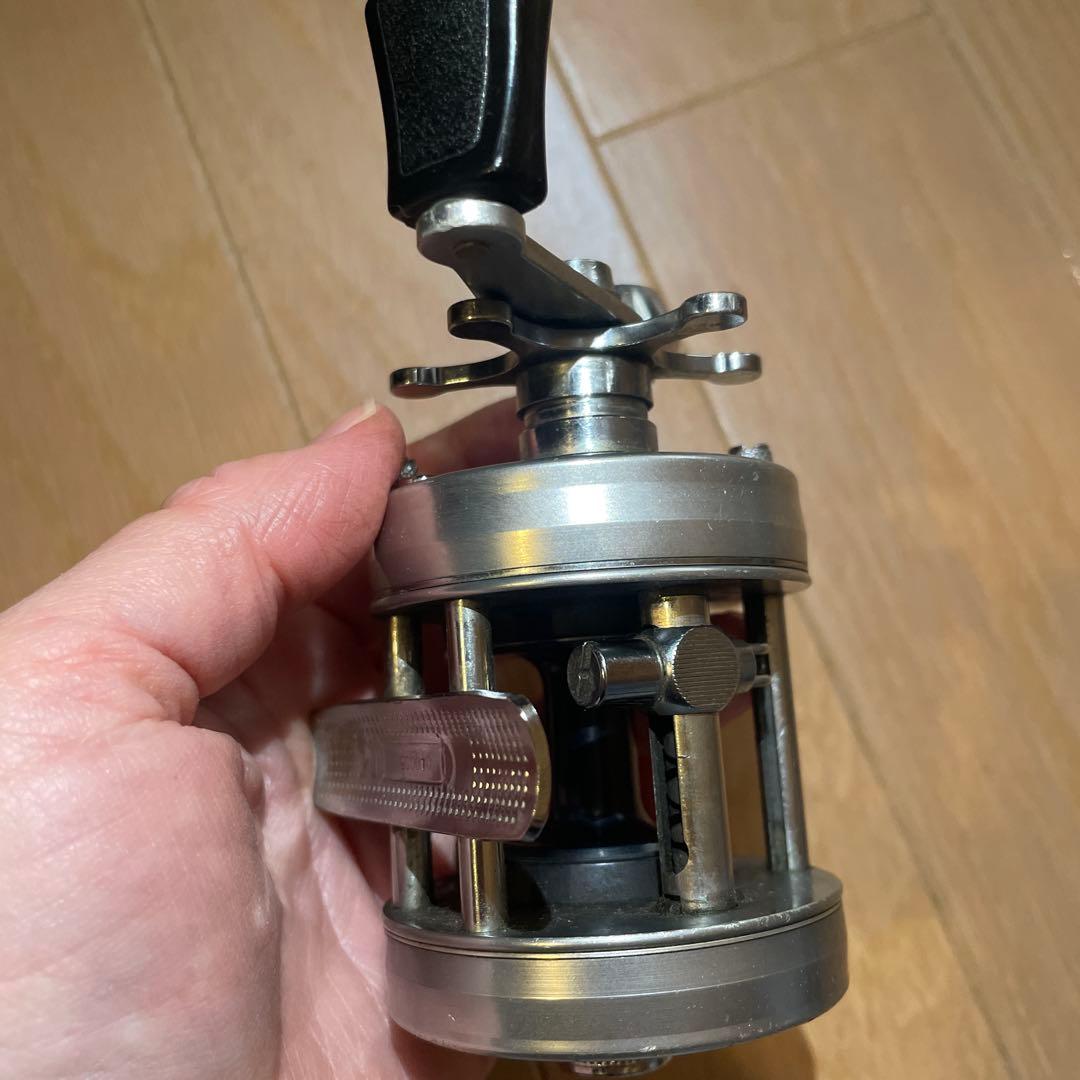 アブ　アブガルシア　アンバサダー　2500ci