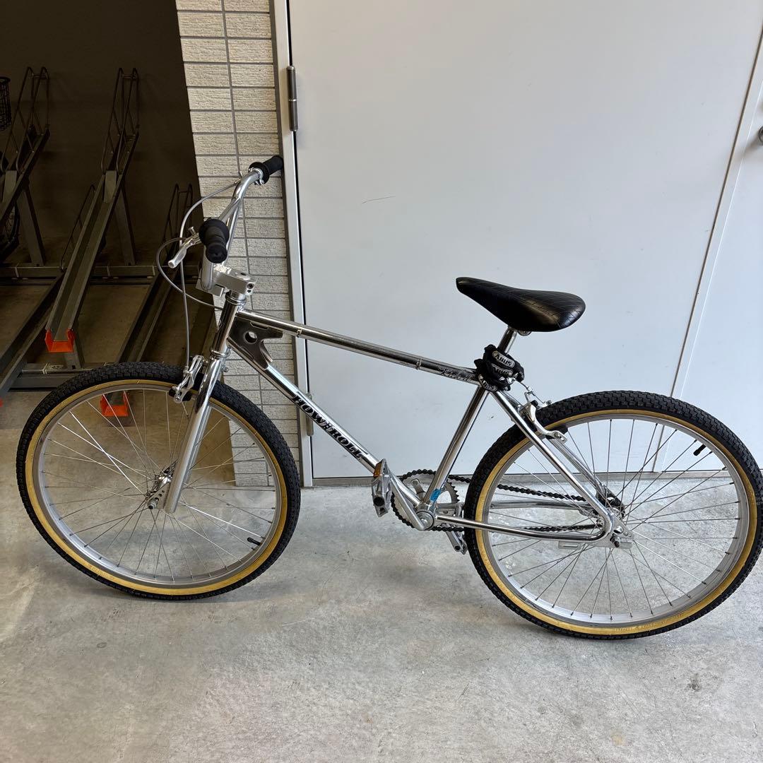 HOW I ROLL Kick it 26インチ