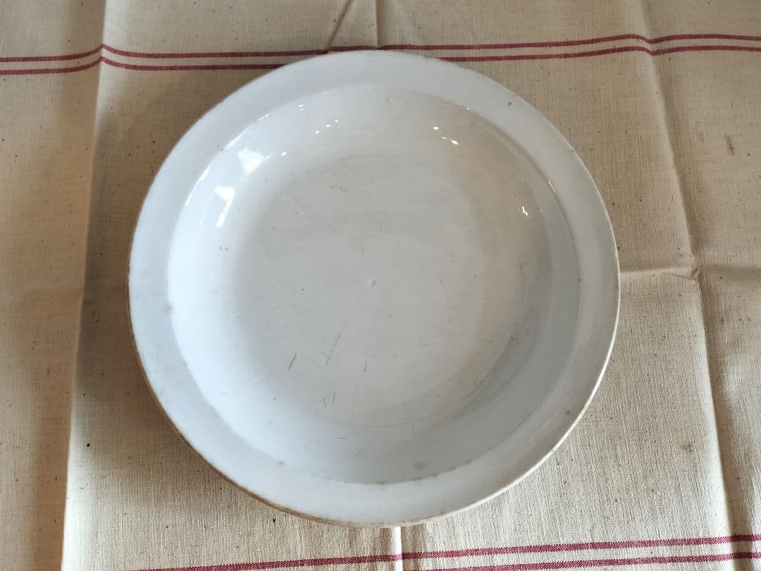 アンティーク　フランス　クレイユ　モントロー　白い　ボウル