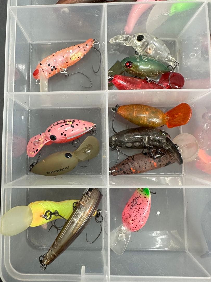 【⭐️引退❣️まとめ売り⭐️】①トラウト用ルアー　大量60個　お値打ち‼️