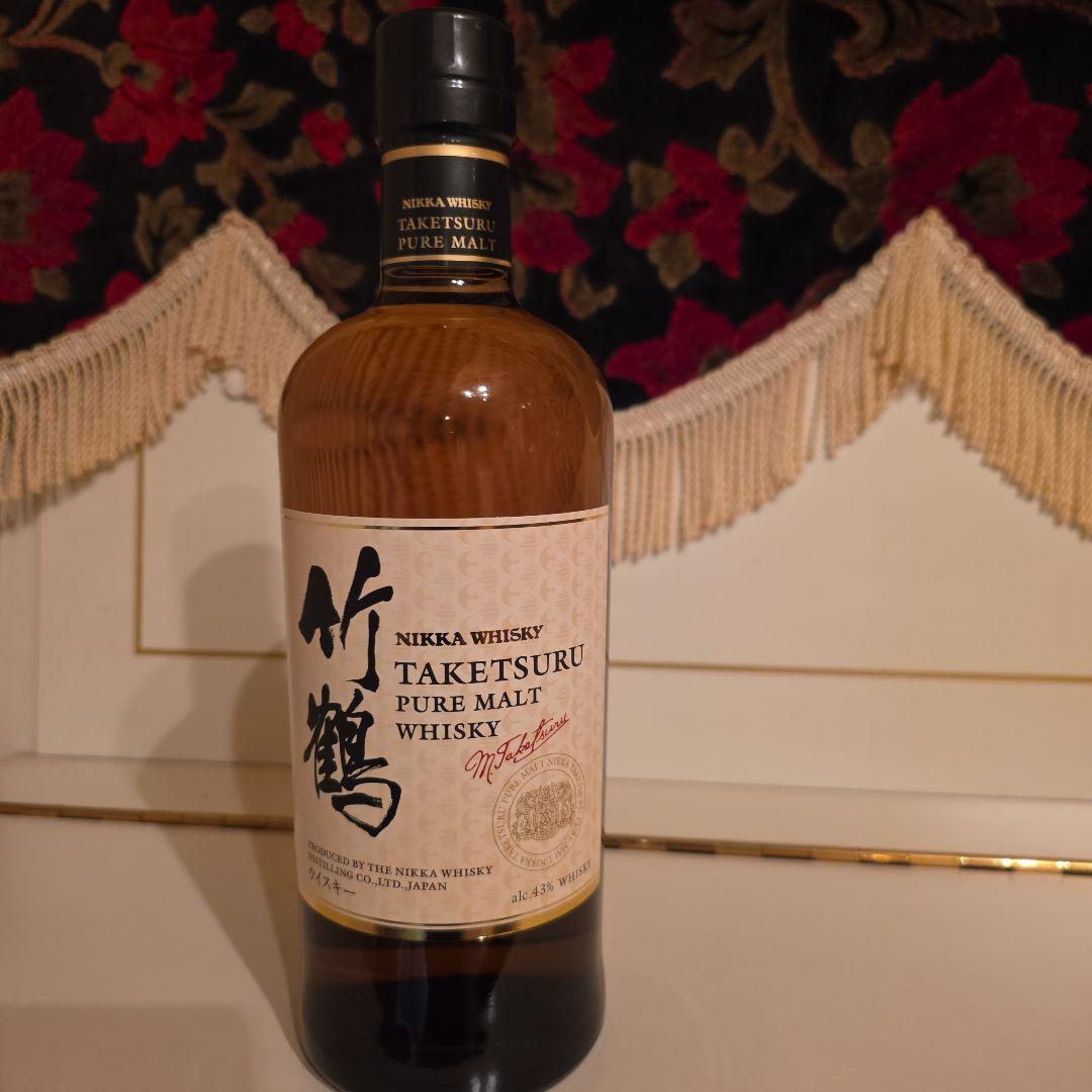 <新品> 入手困難 NIKKA 竹鶴 PURE MALT 最安値 8500円 !
