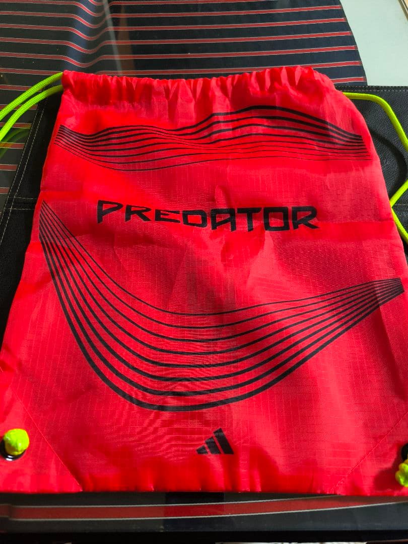 【3/28 17時までの価格】アディダス　プレデターエリート　ag　27.5cm