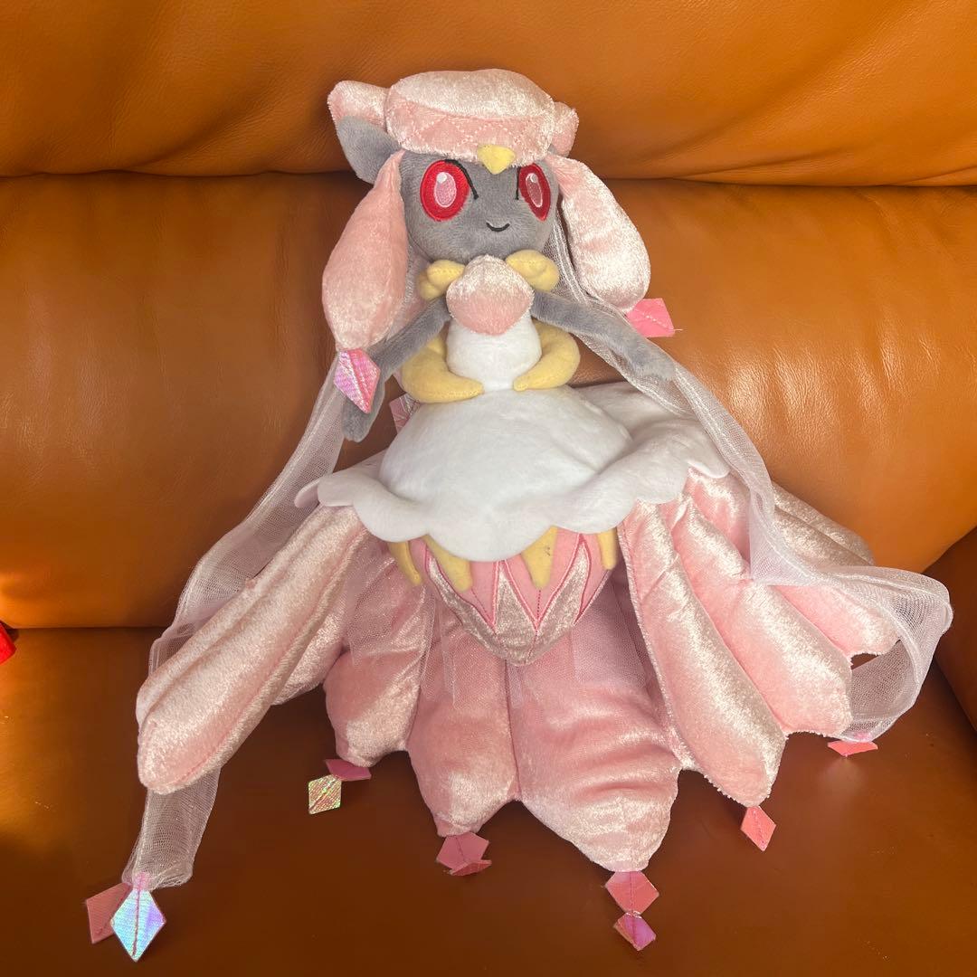 ポケモン　メガディアンシー　ぬいぐるみ