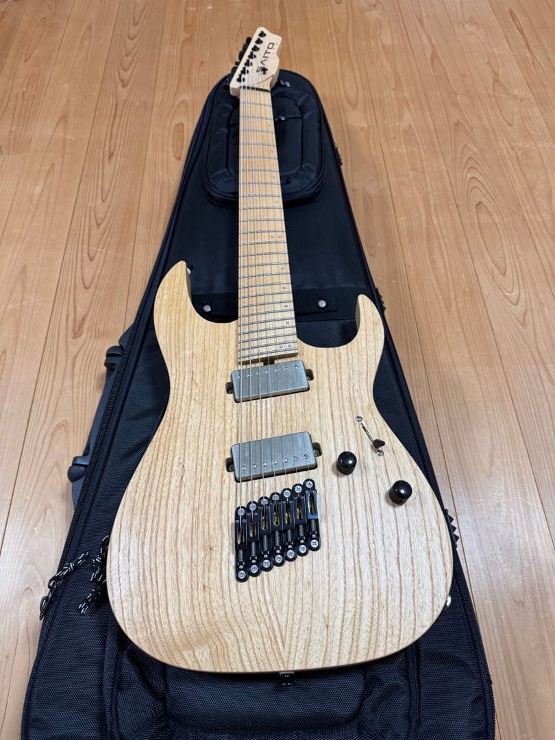 ほぼ未使用SAITO GUITARS 7弦マルチスケール　付属品完備