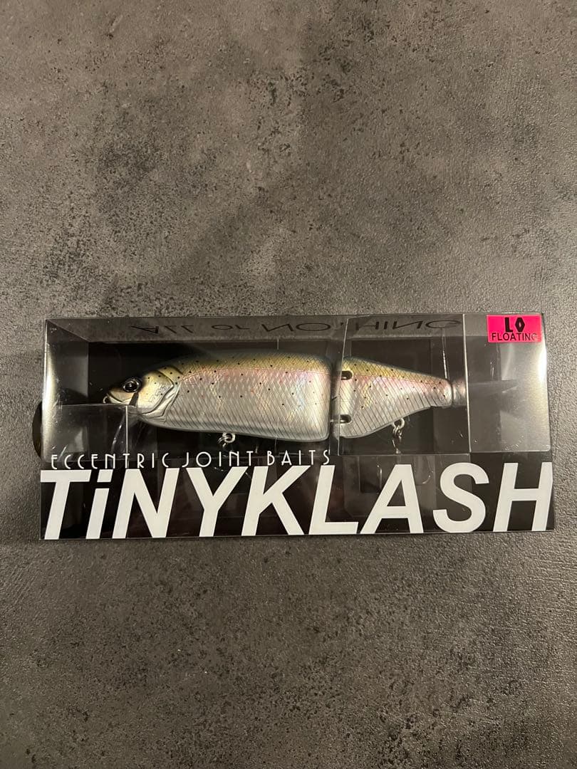 DRT×ENGINE タイニークラッシュLOW SATSUKI TROUT