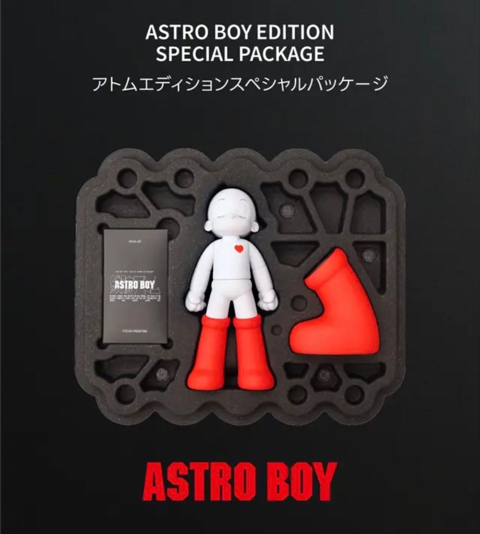 【完売品】鉄腕アトム レッドエディション スペシャルパッケージ（Qi2対応）