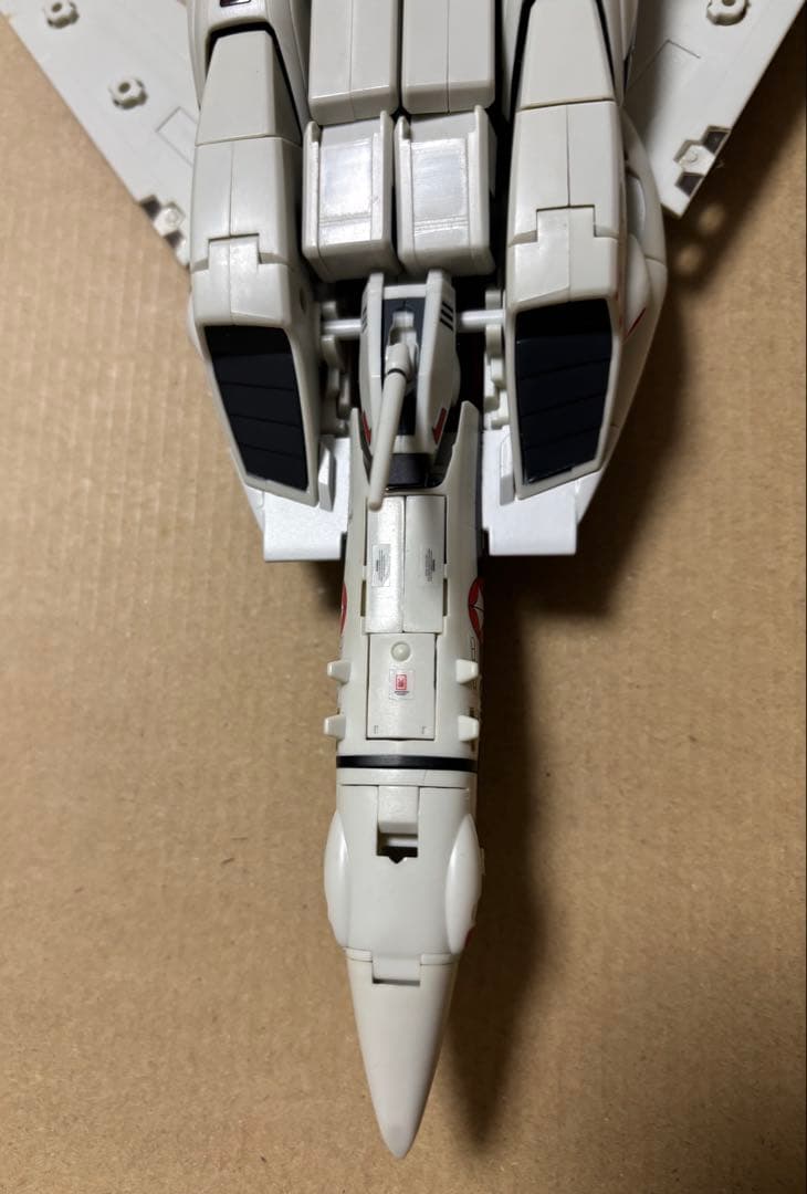 やまと　1/60 完全変形　VF-1A バルキリー 一条機　マクロス