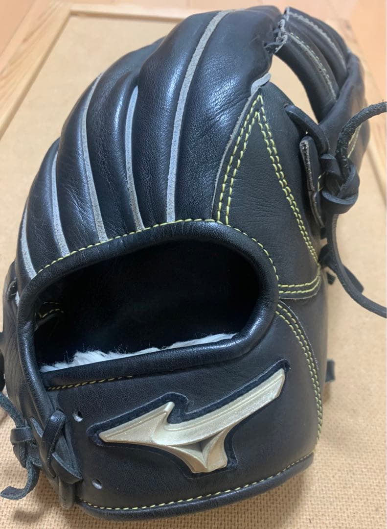 ミズノ グローバルエリート　軟式グローブ