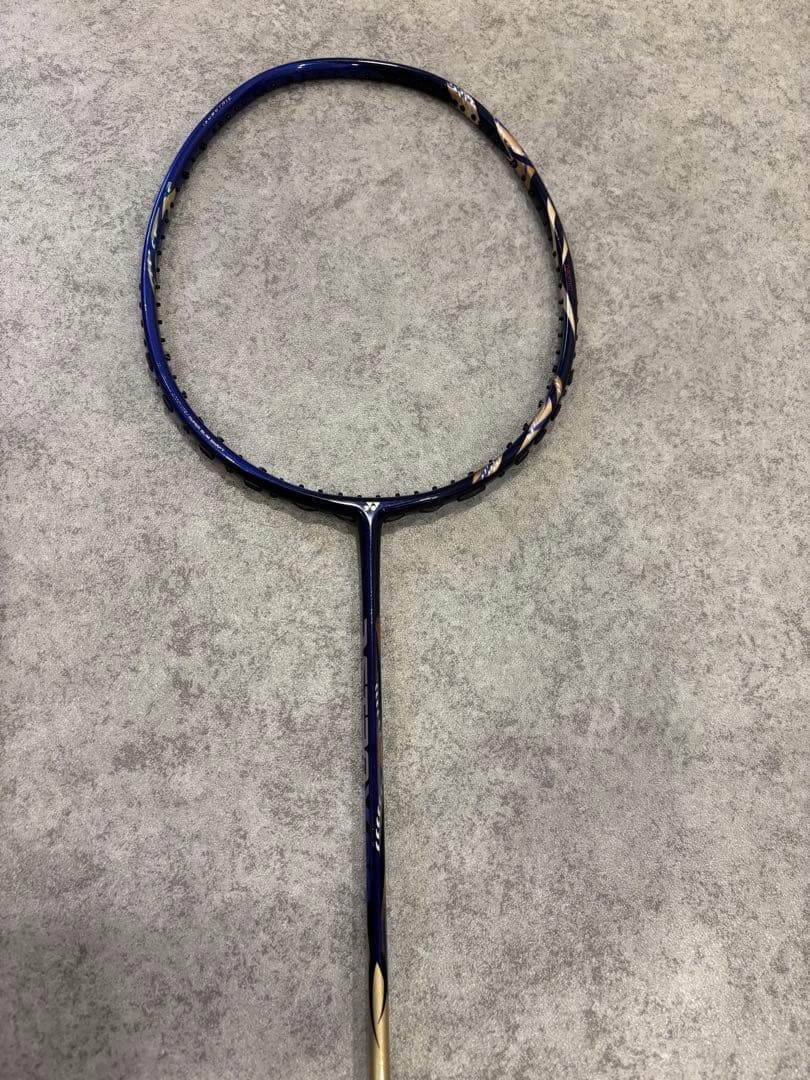 YONEX アストロクス99 サファイアネイビー バドミントンラケット 美品