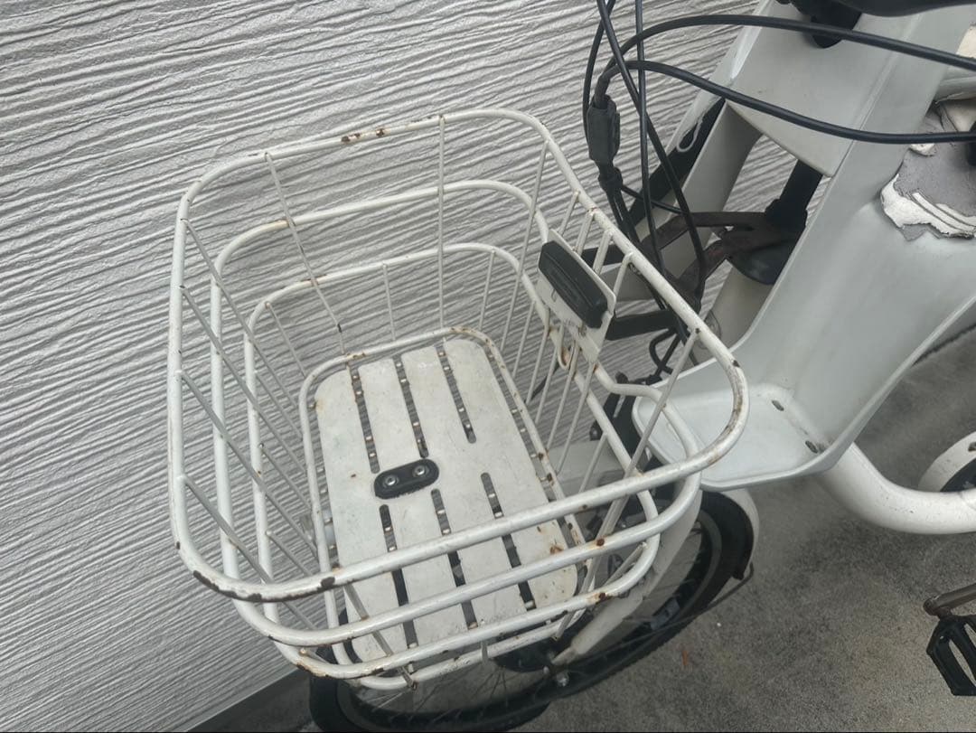 bikke電動アシスト自転車 チャイルドシート付き ホワイト