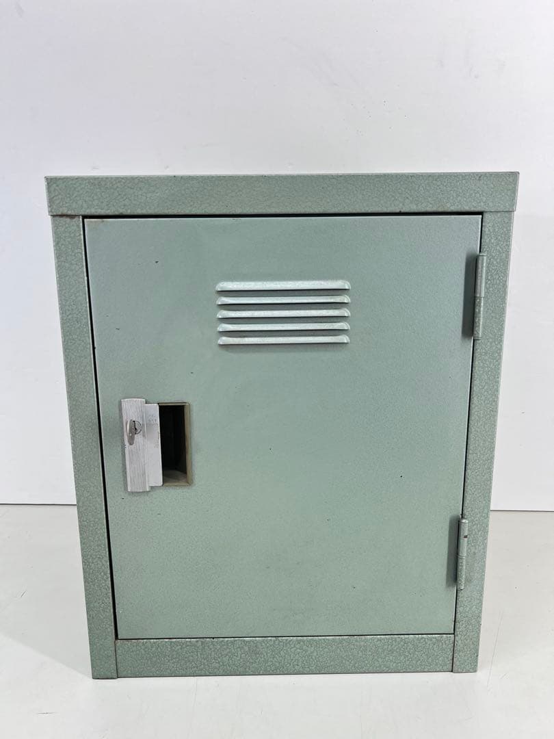 スチールロッカー グレー 鍵付き