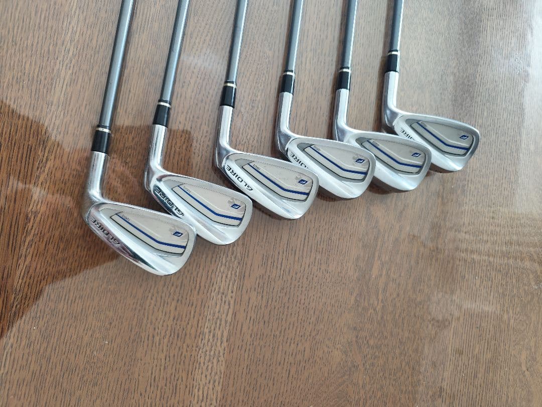 テーラーメイド　グローレF2フォージド　　　　 アイアンセット　練習用バック付き