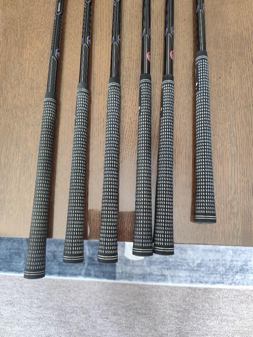 テーラーメイド　グローレF2フォージド　　　　 アイアンセット　練習用バック付き