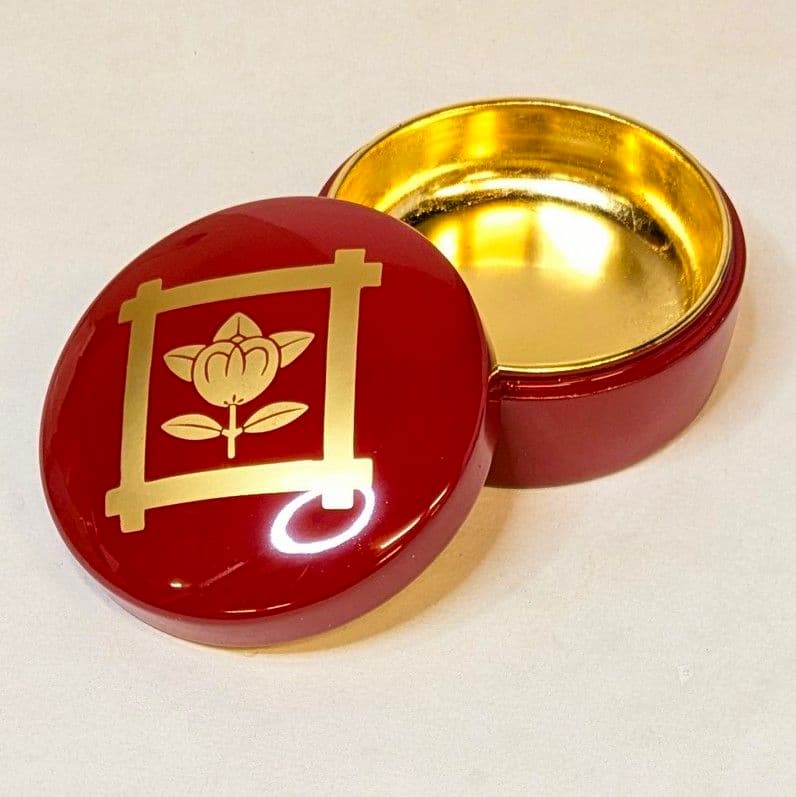【フォロー割・新品】 切立香合　井桁に橘　内金　木製　朱塗り　2.8寸　日蓮宗