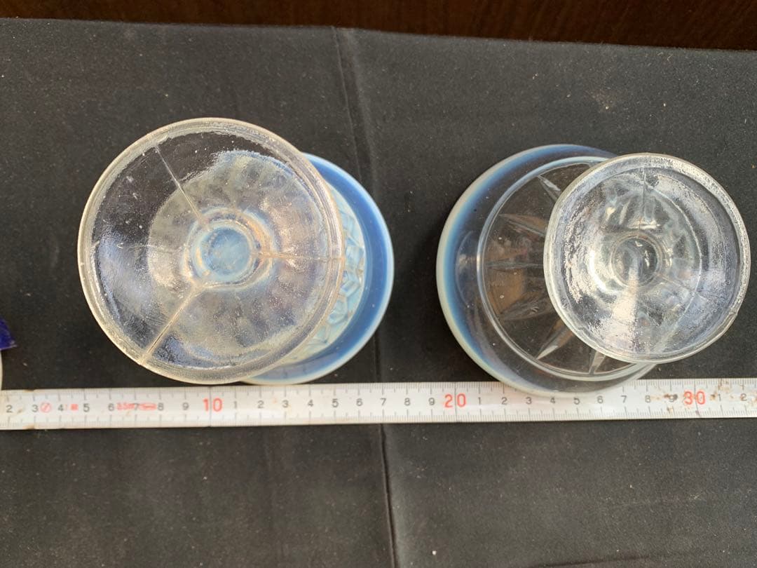 昭和レトロ　氷コップ２個縁乳白色型ガラス　かき氷当時物アンティーク古道具