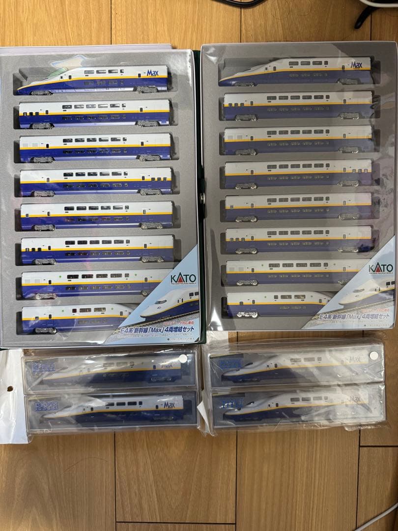 KATO E4系 新幹線 [Max] ×2＋先頭車4両　20両セット