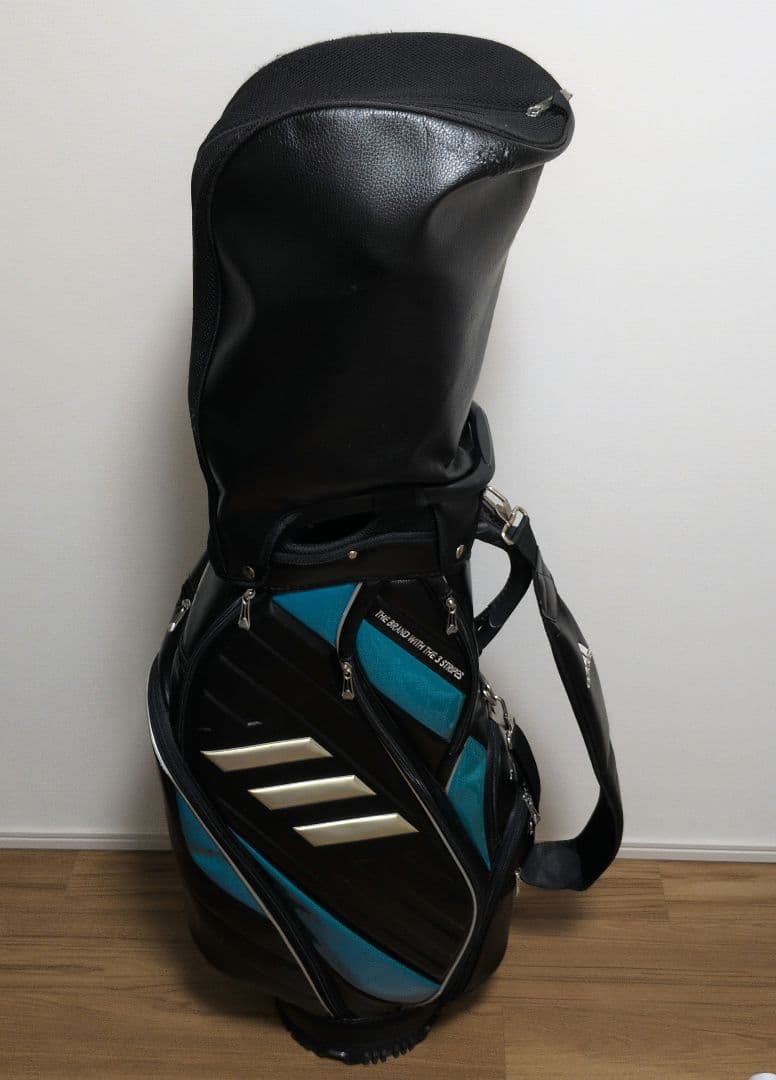 アディダス　ゴルフバック　9.5型キャディバッグ