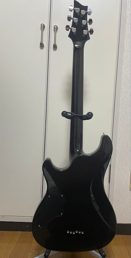 Schecter ブラック エレキギター