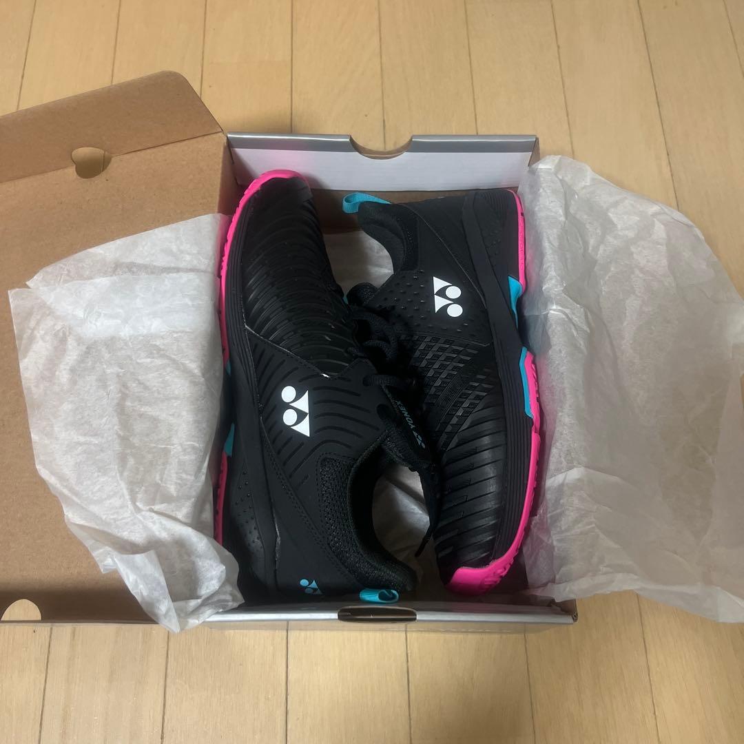 YONEX テニスシューズ ブラック/ピンク